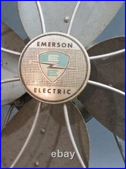 Antique Vintage Emerson 17 Oscillating Fan Working Collectible 79648SH