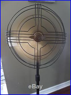 Antique Vintage General Electric FLOOR FAN Oscillating Pedestal Parlor Fan WORKS