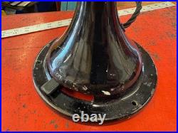 Antique Vintage General Electric GE 3 Speed Oscillating Table Desk Fan 146079