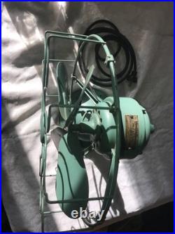 Antique WESTINGHOUSE 315734 A 15 Tall DESK FAN 4 Blade GREEN 3 Speed 15 Pounds