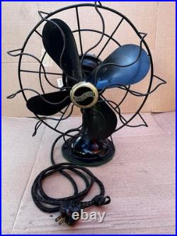 Antique Westinghouse Oscillating Desk Fan. Working Good