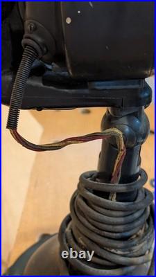 Antique Westinghouse Oscillating Desk Fan. Working Good. 21 3/4 Tall 16 Blade