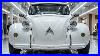Citro_N_2cv_2025_A_Retro_Icon_Reimagined_With_A_Futuristic_Interior_01_buh
