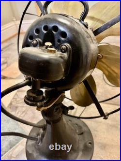 EMERSON Model 71666 OSCULATING FAN 6 Parker BRASS BLADES, pretty nice