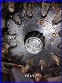 Early 1900s Unrestored G. E. Electric Fan 12 Brass Blade & Damage Cage Work