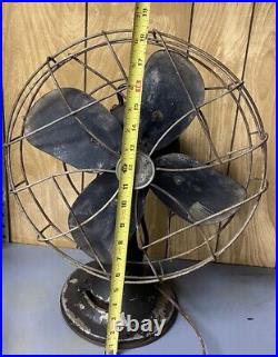 Emerson Oscillating Electric Fan Type 79646-AT from early 1940's