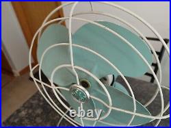 GENERAL ELECTRIC 2 SPEED OSCILATING FAN F15S125 TEAL BLUE GREEN 1950's GENERAL ELECTRIC 2 SPEED OSCILATING FAN F15S125 TEAL BLUE GREEN 1950's