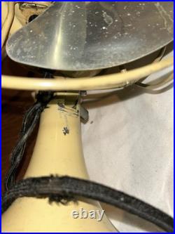 GE 8 Quiet Blade Oscillating Desk Fan Circa 1933 Ivory Original Rare