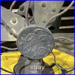 GE Antique 4-Blade Metal Electric Table/Desk Fan Black Vintage Collectible