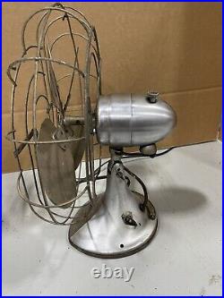 Hunter Antique Aluminum /chrome Table Desk Fan