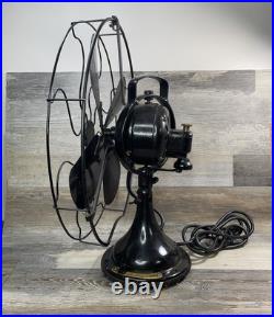 Hunter Fan & Motor Co Type 16 4-Blade 3 speed Serial No SR13699 Fulton, N. Y