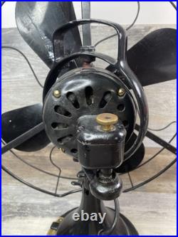 Hunter Fan & Motor Co Type 16 4-Blade 3 speed Serial No SR13699 Fulton, N. Y