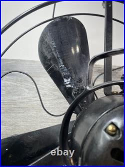 Hunter Fan & Motor Co Type 16 4-Blade 3 speed Serial No SR13699 Fulton, N. Y