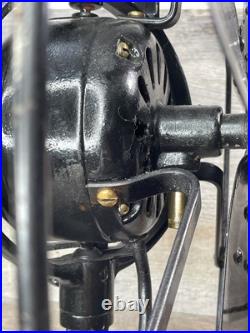 Hunter Fan & Motor Co Type 16 4-Blade 3 speed Serial No SR13699 Fulton, N. Y
