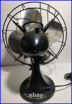 Hunter Zephair Vintage Fan 1946-1949 235 C-12