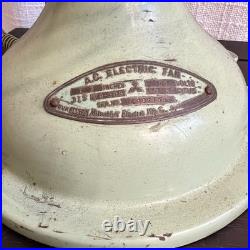 Mitsubishi Pre-war Vintage Fan 12 Blades Original Jade green Paint 3 speeds