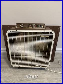 Montgomery Ward Deluxe 20 Box Fan In/Out Thermostat Reversible Vintage