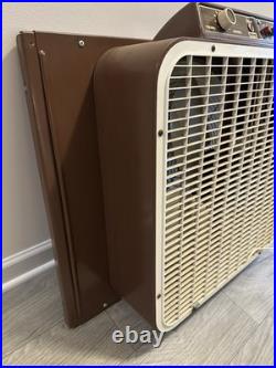 Montgomery Ward Deluxe 20 Box Fan In/Out Thermostat Reversible Vintage