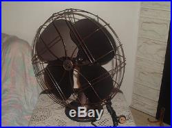 NICE ANTIQUE 1940'S EMERSON 77648-SG 3-SPEED 16 OSCILLATING FAN WORKS GREAT