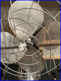 Pre War HUNTER Zephair #265 Type C-16 16 Inch Electric 3-Speed Table Fan 40s