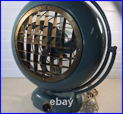 RARE! Vtg A. C. Gilbert A-3000 Green Oscillating Floor Table Fan Working RARE! Vtg A. C. Gilbert A-3000 Green Oscillating Floor Table Fan Working