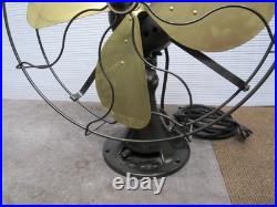 RESTORED c1930s EMERSON OSCILLATING DESK FAN MODEL 73648 RUNS STRONG RESTORED c1930s EMERSON OSCILLATING DESK FAN MODEL 73648 RUNS STRONG