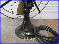 RESTORED c1930s EMERSON OSCILLATING DESK FAN MODEL 73648 RUNS STRONG RESTORED c1930s EMERSON OSCILLATING DESK FAN MODEL 73648 RUNS STRONG