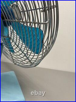 Rare Vintage Oscillating Temp-Master Fan Retro Blue Teal Antique