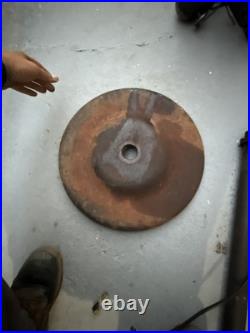 SIGNAL ELETRIC FLOOR FAN MODEL P1251 Rare Model. Working But Doesn't isolate