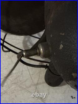 SIGNAL ELETRIC FLOOR FAN MODEL P1251 Rare Model. Working But Doesn't isolate