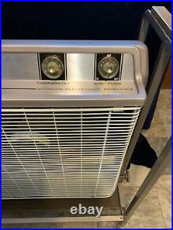 Sears Kenmore Roll-A-Matic fan. 20' Thermostat/Automatic Reversible