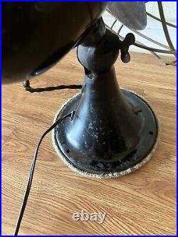 VINTAGE 1950s 16 Emerson 79648-AX Electric 3 Speed Desk Fan Oscillating Works VINTAGE 1950s 16 Emerson 79648-AX Electric 3 Speed Desk Fan Oscillating Works