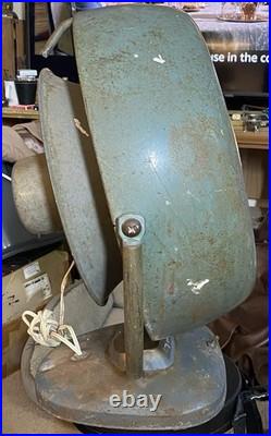 VINTAGE VORNADO ANTIQUE METAL BLADE TABLE TOP FAN Heavy Duty ESTATE Works