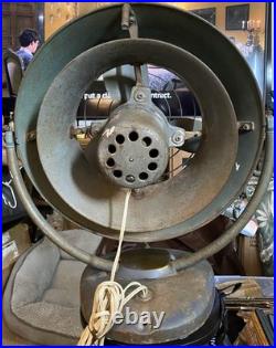 VINTAGE VORNADO ANTIQUE METAL BLADE TABLE TOP FAN Heavy Duty ESTATE Works