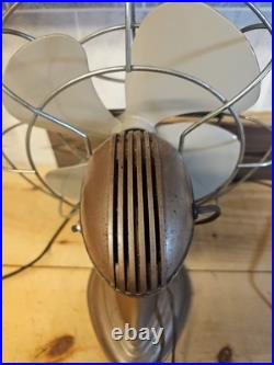 VINTAGE WESTINGHOUSE ART DECO 4 BLADE CAT. #10 LA 4 ELECTRIC FAN 1950's! WORKING VINTAGE WESTINGHOUSE ART DECO 4 BLADE CAT. #10 LA 4 ELECTRIC FAN 1950's! WORKING