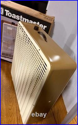 VTG 20 TOASTMASTER 3-Speed Metal BOX FAN model 4435 With Box. Brand New