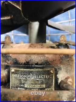Vintage 12 Emerson Electric 77646-AL Oscillating Fan. Works