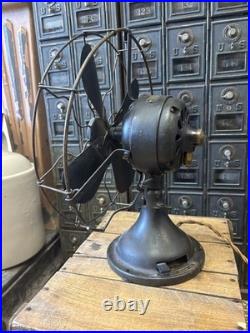 Vintage 12 GE General Electric Desk Table Fan 4 Blade 34017 AVV Patent 1906