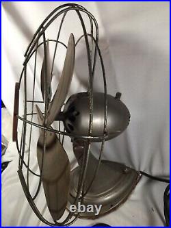 Vintage 1950s Mid Century Retro Oscillating Fan Working Model 16SD4 Westinghouse