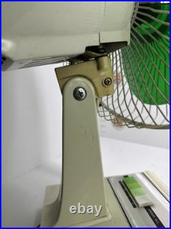 Vintage 1970's Green Lasco Sears tilting Atomic logo fan very rare Works 3 Speed