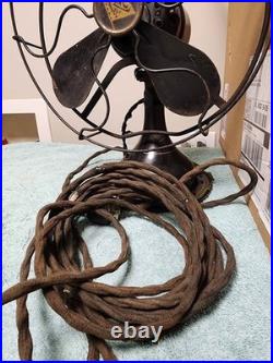 Vintage 4650 Robbins Myers 4 Blade Oscillating Electric Fan 3 Speeds