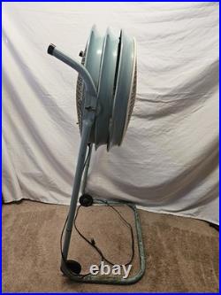 Vintage Aqua Westinghouse 2 Speed Floor Fan Model Am 17-2 Tilt Fan On Wheels