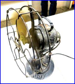 Vintage Century Mod 52 Oscillating Desk Fan