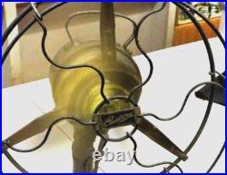 Vintage Century Mod 52 Oscillating Desk Fan