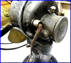 Vintage Century Mod 52 Oscillating Desk Fan