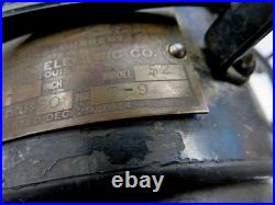 Vintage Century Mod 52 Oscillating Desk Fan