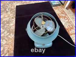 Vintage Desk Top Vornado Jr. Model # 1402 Electric Fan