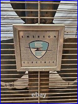 Vintage EMERSON ELECTRIC In/Out Hi/Lo HEAVY Metal Box Fan 3 Blade WORKS