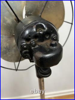 Vintage EMERSON FLOOR FAN pedestal standing industrial metal adjustable portable