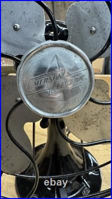 Vintage Emerson Fan Oscillating Bullet Back 2450-D Working